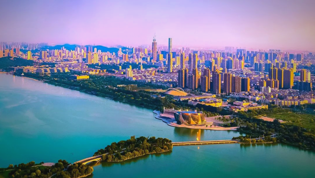 乌鲁木齐市徐州养老并购重组(徐州养老并购重组最新消息)